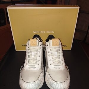 Michael Kors White and Black Lace-Up Sneakers